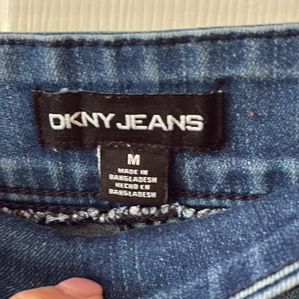 DKNY JEANS Denim Shorts - Picture 6 of 10